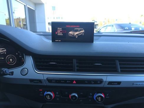 Used 2018 Audi Q7 2.0T Premium Plus w/ Premium Plus Package AWD/4WD image 27