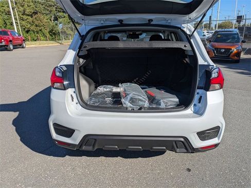 New 2025 Mitsubishi Outlander Sport SE image 28