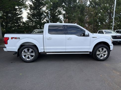 Used 2018 Ford F150 Lariat w/ Equipment Group 501A Mid image 11