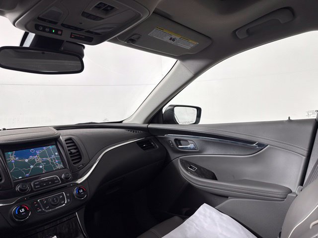 Used 2015 Chevrolet Impala LTZ FWD image 32