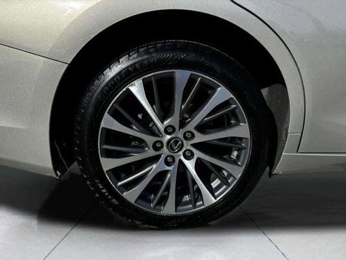 Used 2021 Lexus ES 250 w/ Premium Package AWD/4WD image 54