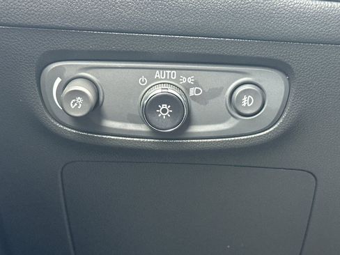 Certified 2023 Buick Encore GX Select w/ Sport Touring Package image 35