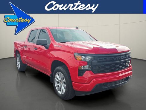 Used 2025 Chevrolet Silverado 1500 Custom RWD image 1