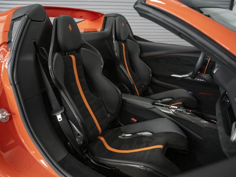 Used 2025 Ferrari 296 GTS RWD image 29
