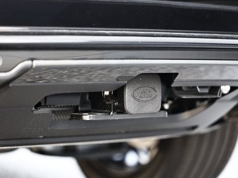 New 2026 Land Rover Range Rover Long Wheelbase SE AWD/4WD image 10