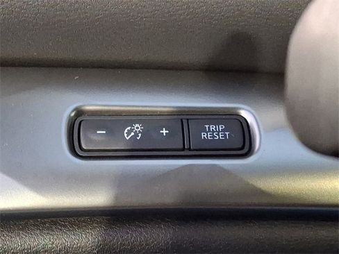 Used 2023 Nissan Maxima SV w/ Floor Mat Group image 28