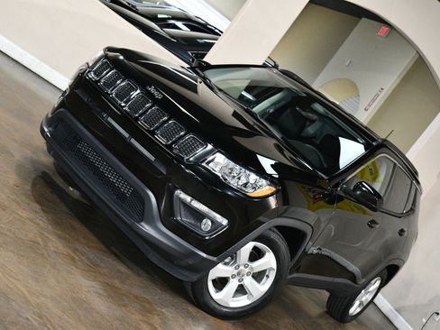 Used 2019 Jeep Compass Latitude w/ Popular Equipment Group image 78