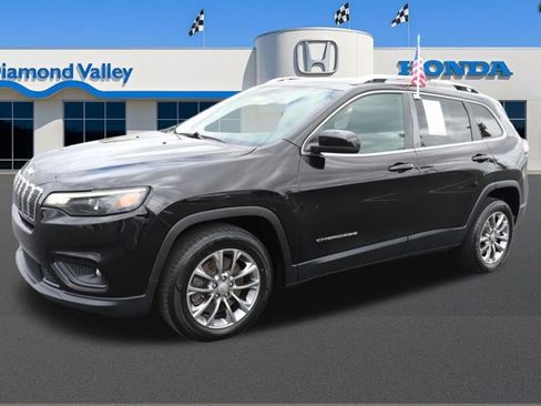 Used 2020 Jeep Cherokee Latitude Plus FWD image 3