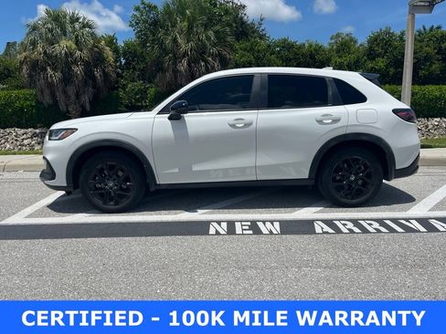 Used 2024 Honda HR-V Sport image 2