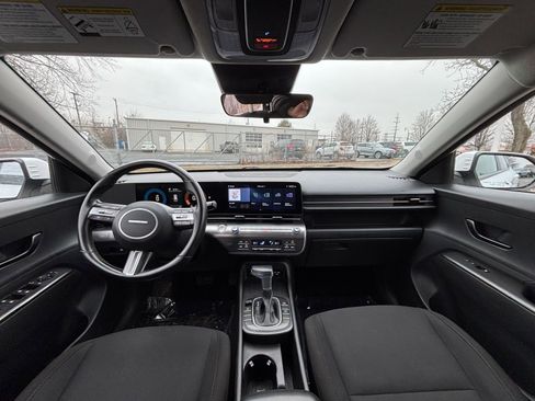 Used 2025 Hyundai Kona SEL image 33