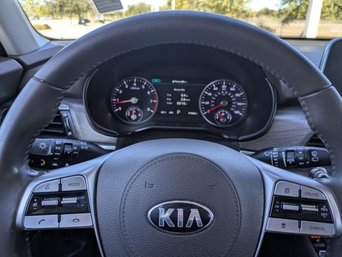 Certified 2021 Kia Telluride SX w/ Towing Package image 37