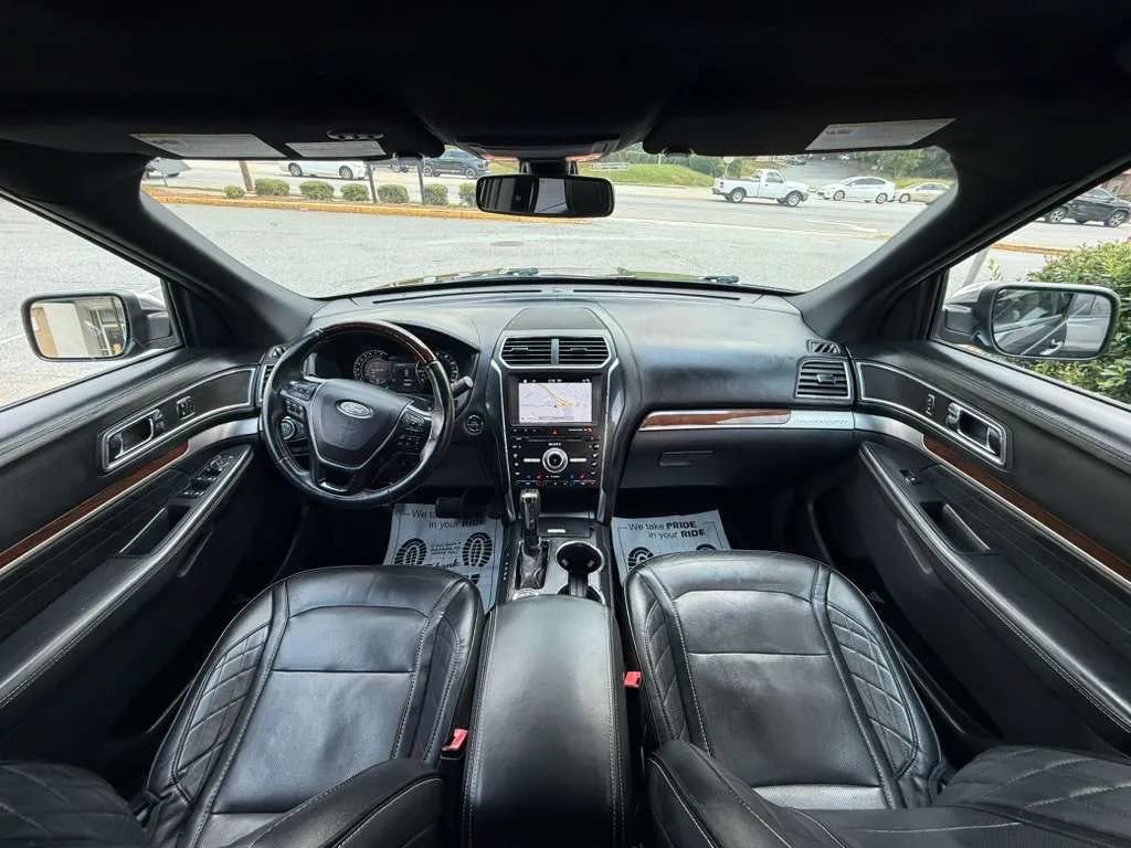 Used 2018 Ford Explorer Platinum AWD/4WD image 15