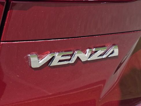 Used 2021 Toyota Venza Limited AWD/4WD image 29