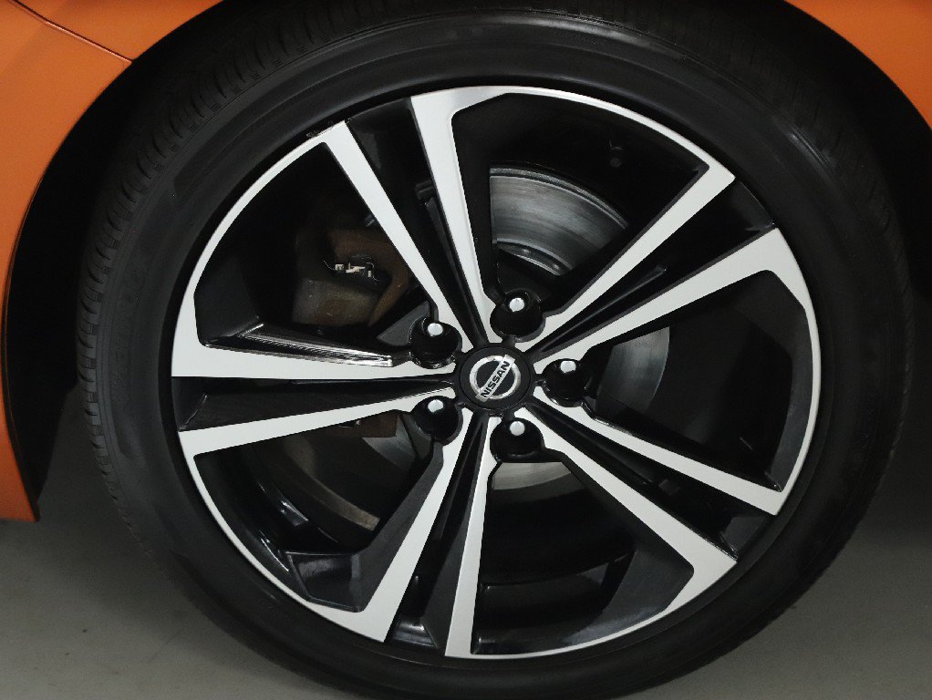 Used 2023 Nissan Sentra SR w/ Electronics Package FWD image 37