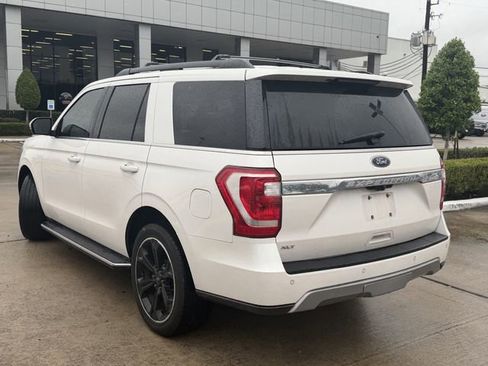Used 2019 Ford Expedition XLT w/ Equipment Group 202A RWD image 7