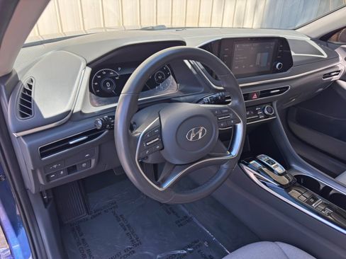 Used 2021 Hyundai Sonata SEL w/ Convenience Package FWD image 13