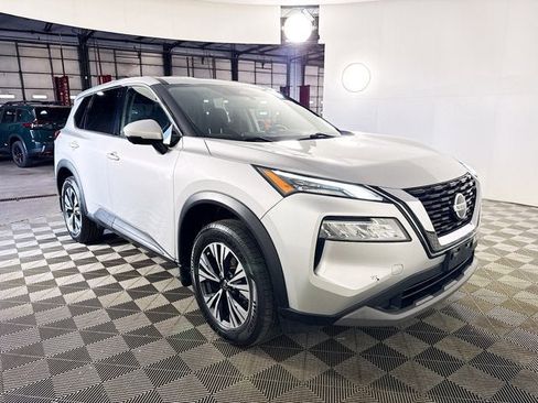 Used 2021 Nissan Rogue SV AWD/4WD image 24