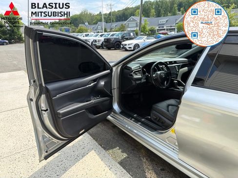 Used 2019 Toyota Camry XSE FWD image 20