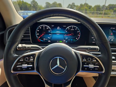 Used 2022 Mercedes-Benz GLE 450 4MATIC image 10