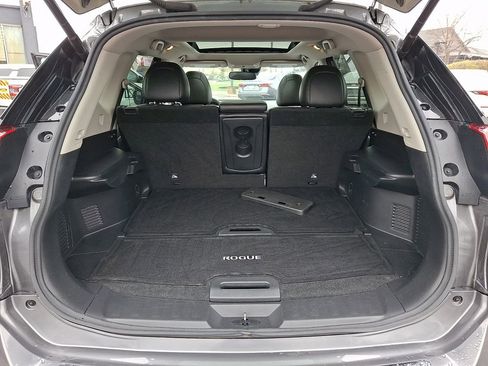 Used 2020 Nissan Rogue SL w/ Premium Package image 30