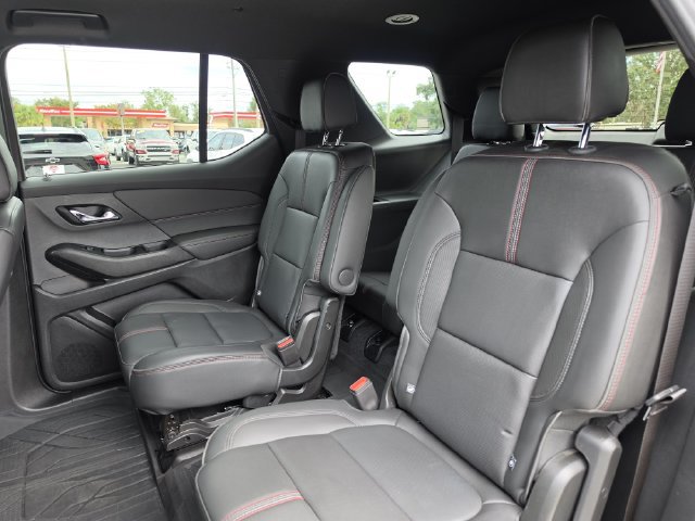 Used 2023 Chevrolet Traverse RS FWD image 21