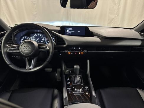 Used 2023 MAZDA MAZDA3 s FWD image 5