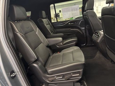 Certified 2023 Cadillac Escalade ESV Sport w/ Touring Package AWD/4WD image 25