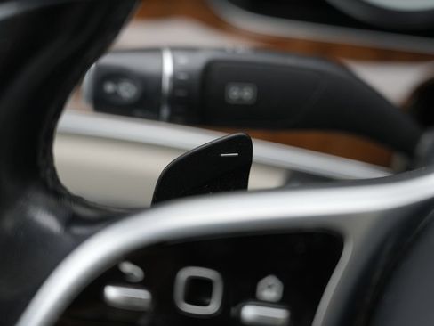 Used 2019 Mercedes-Benz E 300 4MATIC image 52