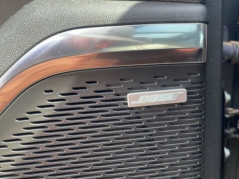 Used 2025 Chevrolet Traverse RS w/ LPO, Floor Liner Package FWD image 8