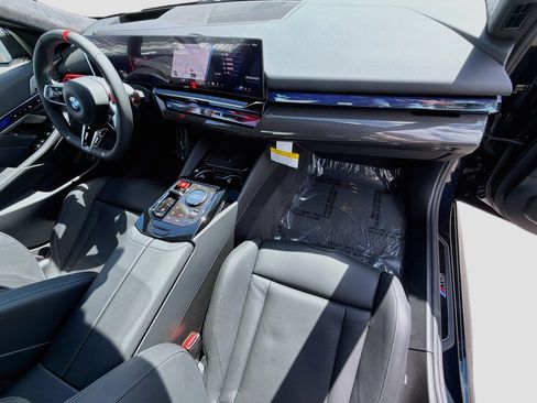 New 2027 BMW M5 w/ Carbon Package AWD/4WD image 14