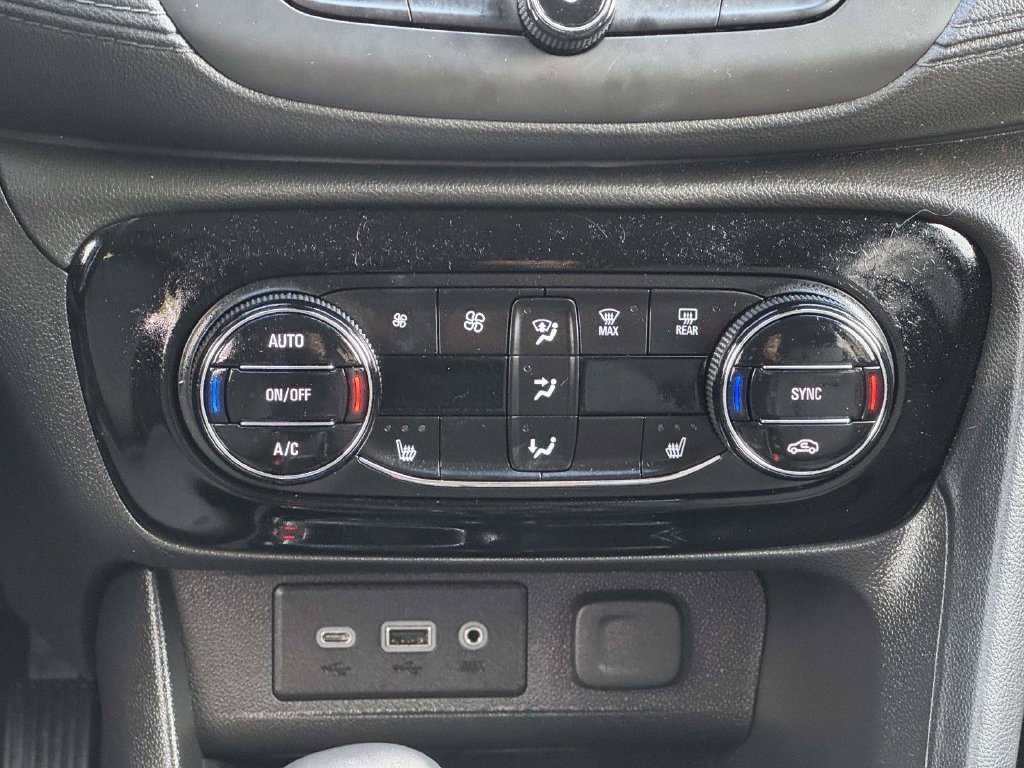 Used 2023 Buick Encore GX Select FWD image 6