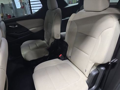 Used 2023 Chevrolet Traverse LT w/ LPO, Cargo Package image 16