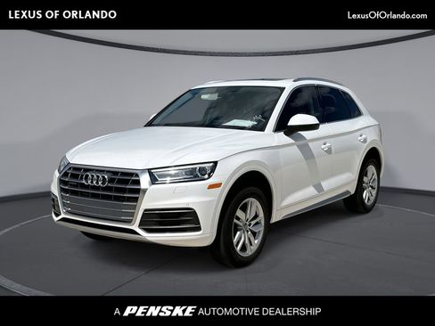 Used 2020 Audi Q5 2.0T Premium w/ Convenience Package AWD/4WD image 1