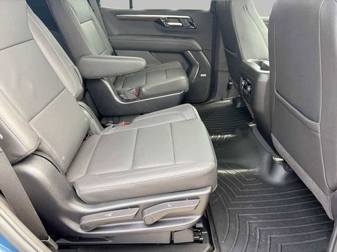 Used 2025 Chevrolet Tahoe LT w/ Comfort Package image 15