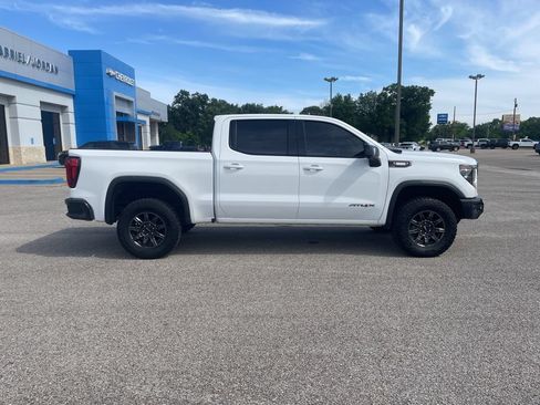 Used 2024 GMC Sierra 1500 AT4X AWD/4WD image 7
