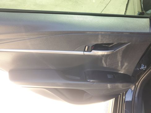 Certified 2025 Toyota Camry SE FWD image 14