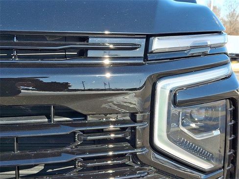 Certified 2025 Chevrolet Tahoe RST image 11