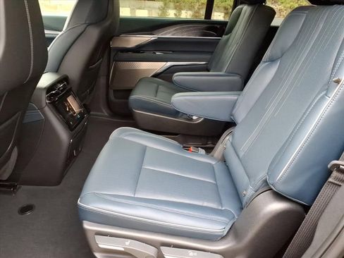 New 2026 Cadillac Escalade IQ Sport 2 AWD/4WD image 6