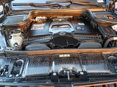 Used 2024 Mercedes-Benz GLS 63 AMG 4MATIC image 35