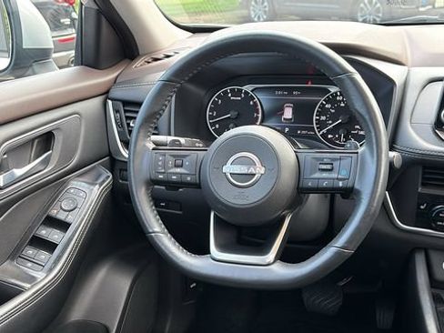 Certified 2023 Nissan Rogue SV w/ SV Premium B Package AWD/4WD image 25