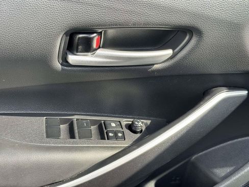 Used 2025 Toyota Corolla SE FWD image 19