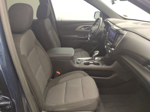 Used 2022 Chevrolet Traverse LT FWD image 21