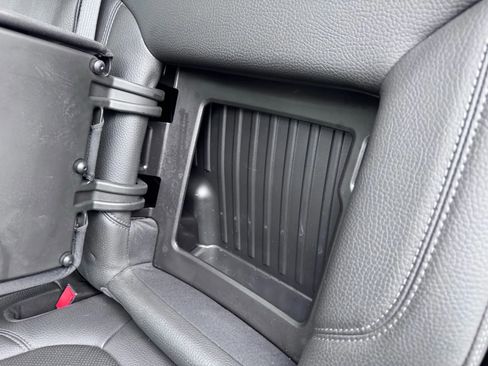 Used 2021 GMC Sierra 1500 Denali w/ Technology Package image 21