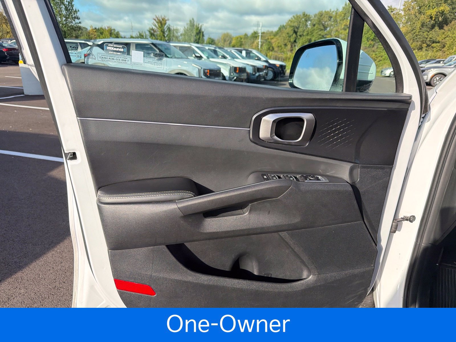 Certified 2024 Kia Sorento S w/ Panoramic Sunroof Package FWD image 13