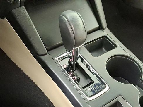 Used 2018 Subaru Legacy 3.6R Limited image 18