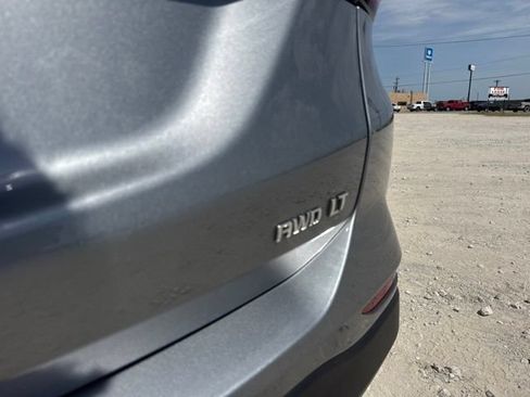 Used 2024 Chevrolet Equinox LT AWD/4WD image 22