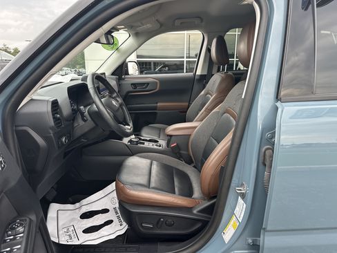 Used 2023 Ford Bronco Sport Outer Banks w/ Tech Package AWD/4WD image 5