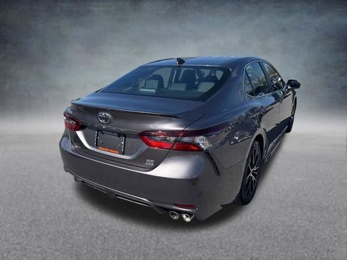 Used 2024 Toyota Camry SE w/ Cold Weather Package AWD/4WD image 5
