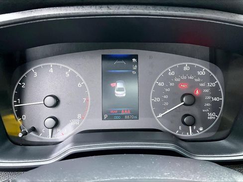 Used 2025 Toyota Corolla LE FWD image 24