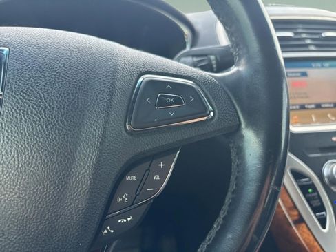 Used 2016 Lincoln MKX Reserve w/ Technology Package image 15